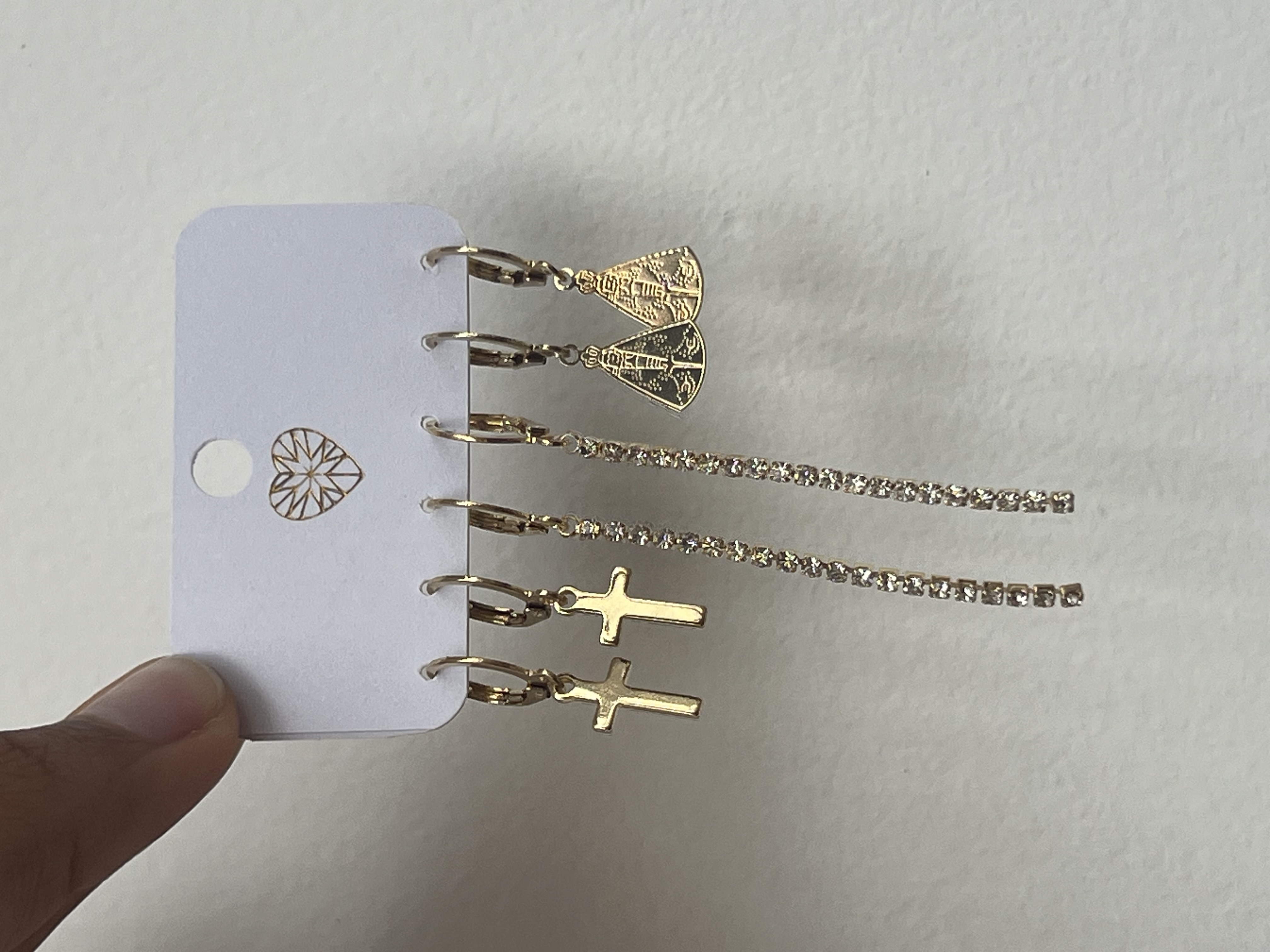 Trio de brincos dourado ✝️